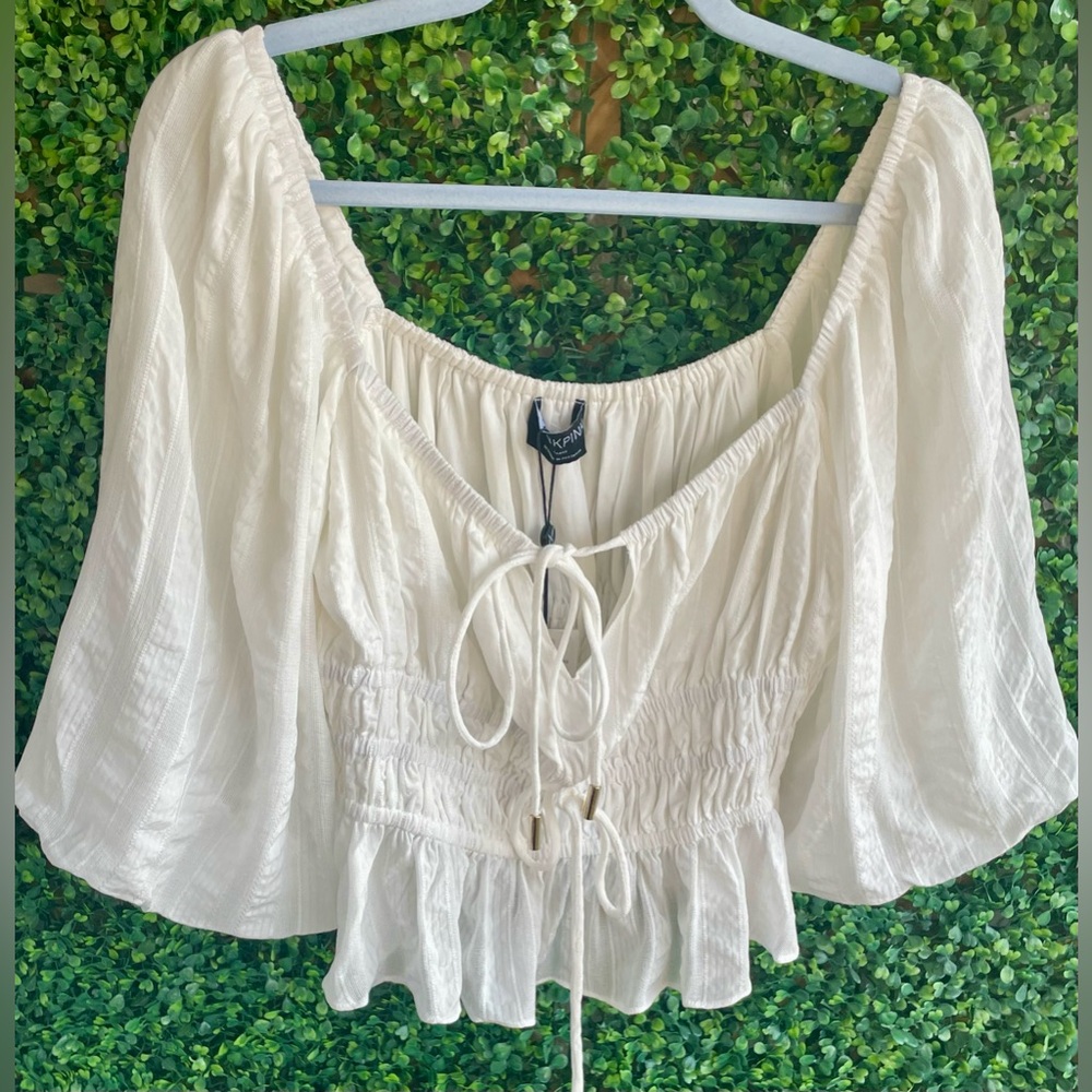 MinkPink - NWT | Revolve White Norah Top Tie Front | Sz Lg | Made in Australia - Picture 15 of 17